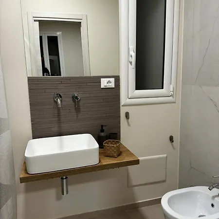 Guest house La Casa Del Mandorlo 3*